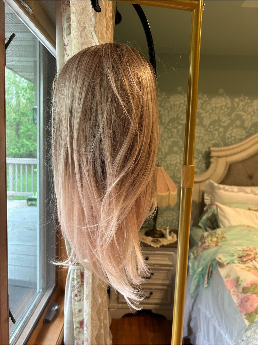 Aisom Luna Apricot Synthetic Wig